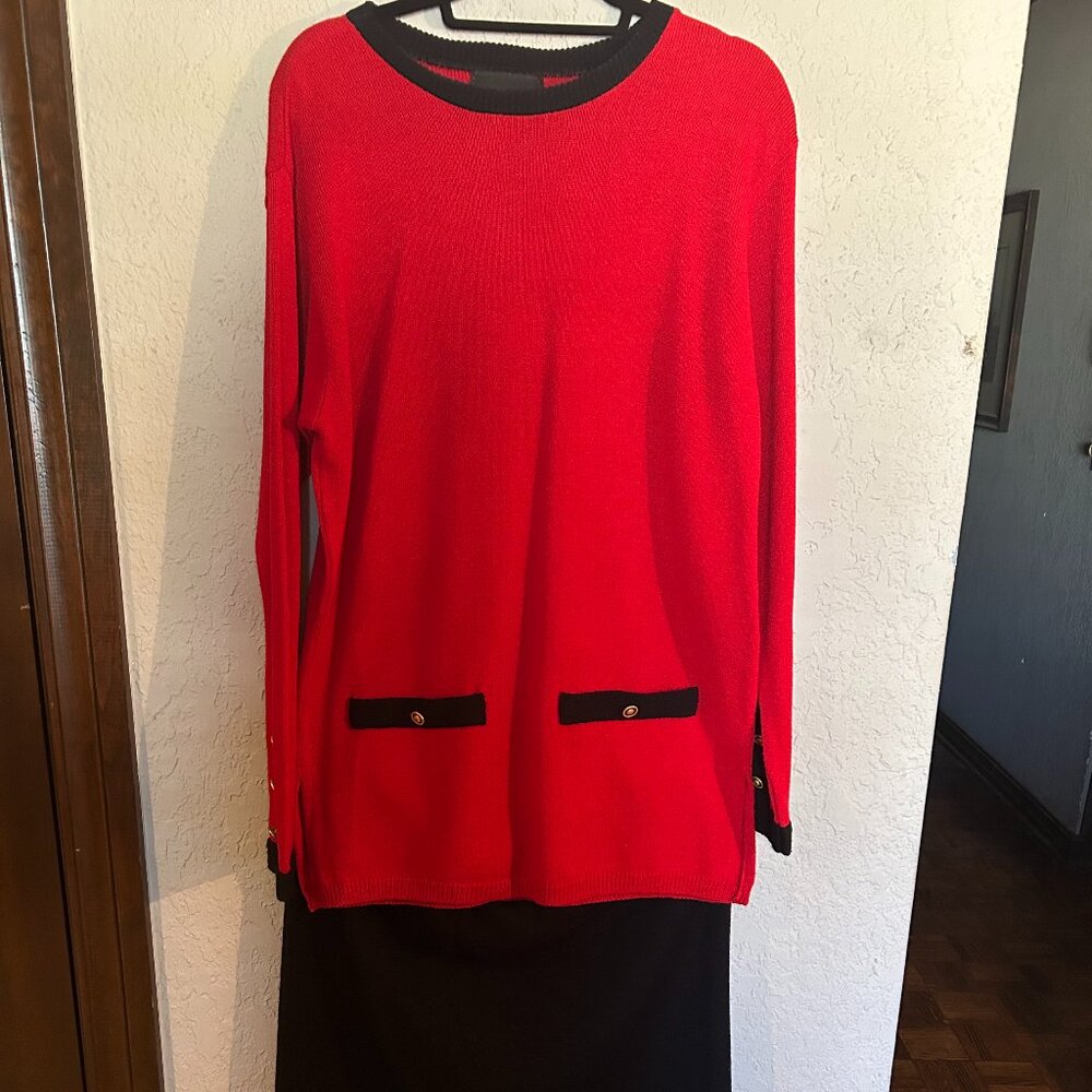 Sag Harbor Red Sweater w/ Black Pull-On Skirt Set Size L
